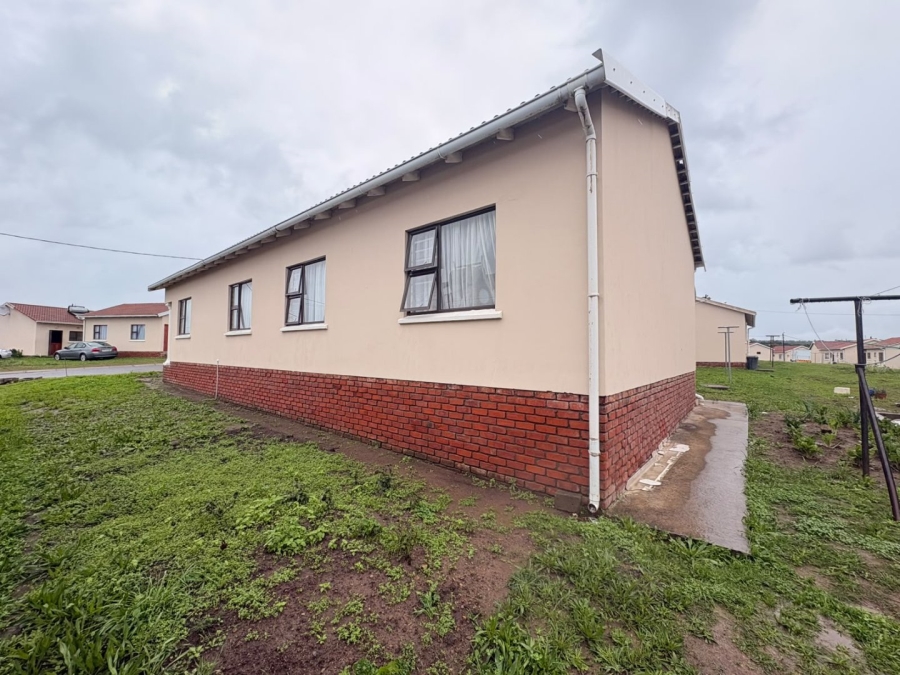 3 Bedroom Property for Sale in Cove Rock Eastern Cape